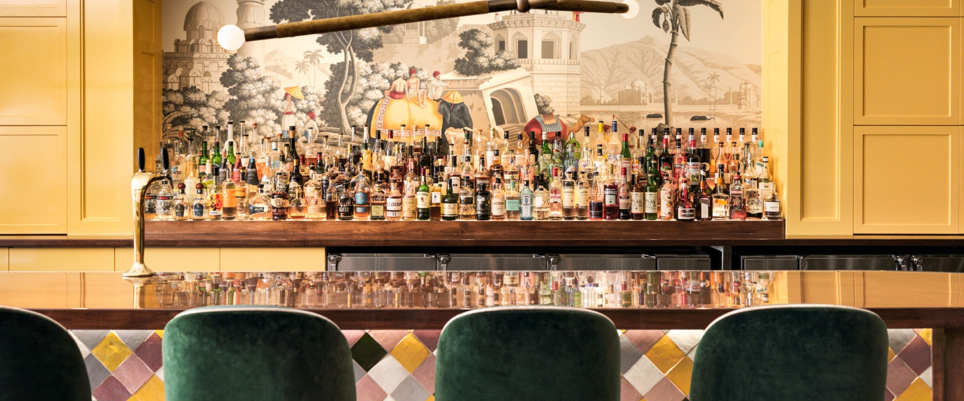 Designing The Ultimate Cafe Space: Combining Bar Decor And Accessories With Cozy Stool Seating In Denver
