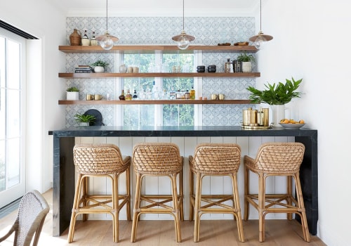 Creating a Cozy Atmosphere in Your Bar: Tips for Decor and Accessories